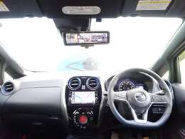 運転席画像になります。是非お座り下さい！