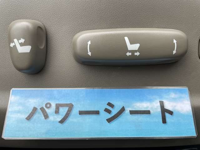 ご来店前にもっと車輌の状態が知りたいと言うお客様の為に車輌の詳細画像、動画をメールまたはLINE＠で送らせていただくサービスを行なっておりますので、お気軽にお問い合わせください！