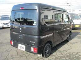 自社工場なので、突然のトラブルでもすばやく対応いたします。