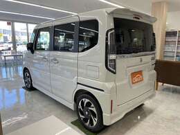 お車のご相談ならカーレッツプラスにお任せ！上質な中古車から、各メーカーの新車までなんでもご相談下さい！お問い合わせはTEL047-486-8833までお気軽にどうぞ！