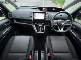 グループ総在庫数約30，000台！！全国の系列店からメーカー・車種問わずご紹介出来るので、あなたにピッタリのお車が見つかるはずです♪まずはお問い合わせ下さい☆