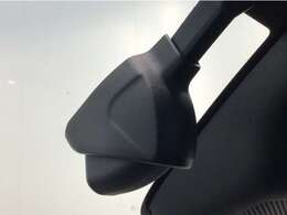 もしもの衝突の時、あなたの走行状態をしっかりと記録するドライブレコーダーも付いているので、万が一の時にも安心です。