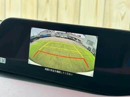 【バックカメラ】便利なバックカメラで安全確認もできます。駐車が苦手な方にもオススメな便利機能です。