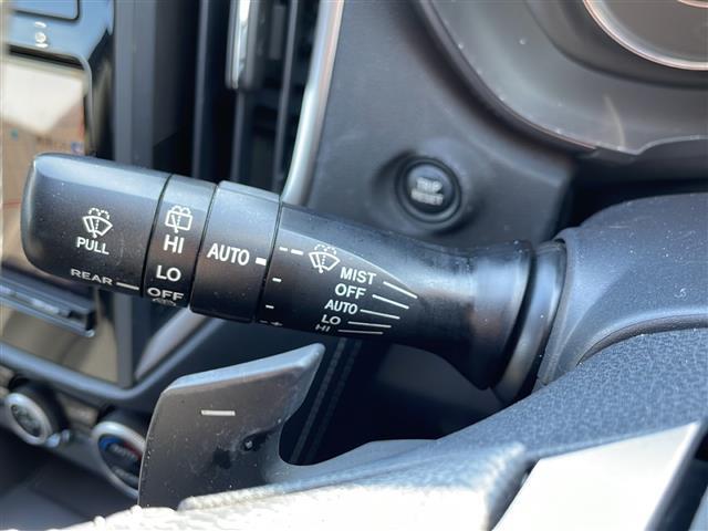【運転席操作部】快適なドライブを楽しむための機能が装備されています！運転席から触れるので、使いやすいです！除菌プランいれていただくと、さらに清潔で安心していただけます！