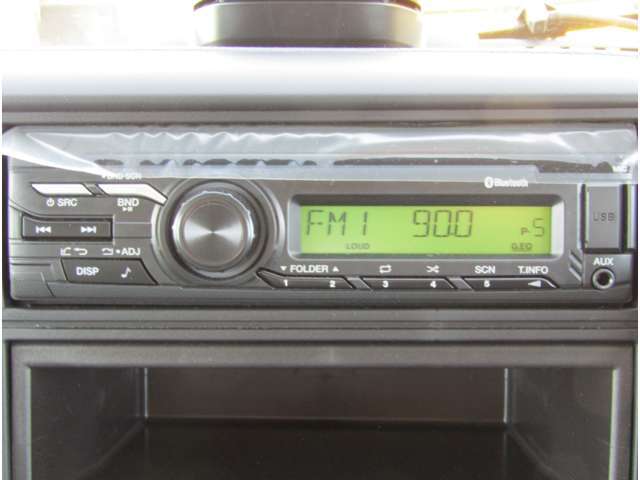 Bluetooth対応オーディオ付き♪スマホの曲を車内で聴くことができます☆