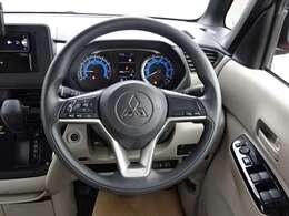 ハンドルの擦れ、使用感も少なくキレイな状態です。すみずみまで洗浄しております。