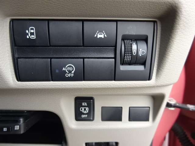 左オートスライドドア機能アイドリングストップ車線逸脱警報レーンアシスト