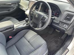 【運転席】現車の確認はお電話で在庫のご確認の上是非ご来店くださいませ！ご来店の難しい方は店舗スタッフがお電話やメールで詳細をお答えさせて頂きます。