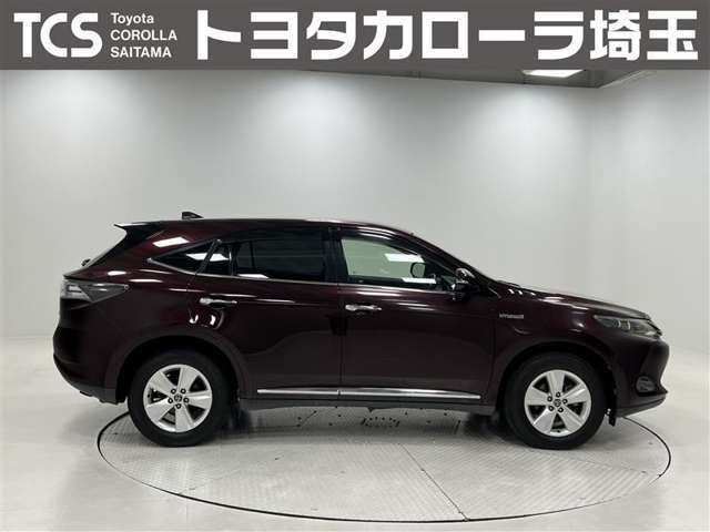 フロントグリルに水入りがありますので、納車前の点検時にフロントグリル交換させていただきます！外装に水滴跡がありますので、御来店時にご確認ください。