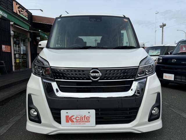 ケイカフェはオールメーカーのお車を取り揃えておりますので、1度のご来場でオールメーカーのお車を実際に見て比べていただくことが出来ます。試乗車も多数ご用意しておりますので、楽しく乗り比べしましょう！