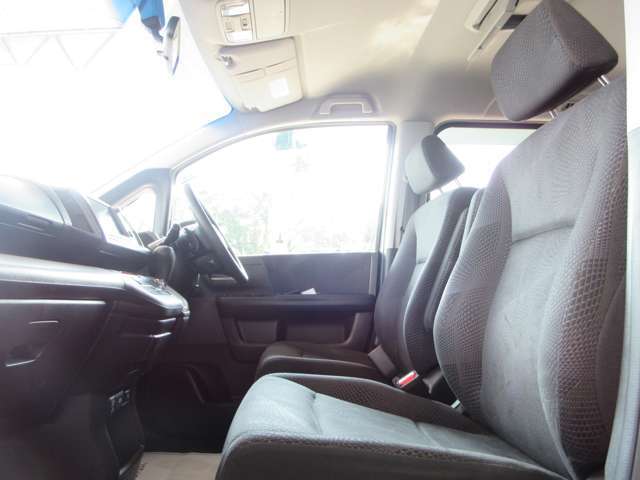 【大型専門店だからこその在庫】ミニバン中古・ミニバンおすすめ・ミニバンサイズ・アメ車旧車・アメ車SUV・アメ車バンアメ車中古・アメ車埼玉 に展示台数在庫250台以上の専門店ですのでお任せ下さい！