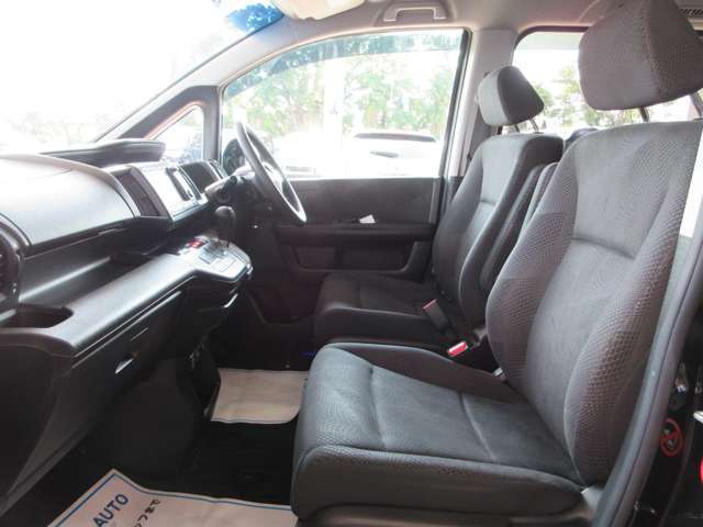 【大型専門店だからこその在庫】ミニバン中古・ミニバンおすすめ・ミニバンサイズ・アメ車旧車・アメ車SUV・アメ車バンアメ車中古・アメ車埼玉 に展示台数在庫250台以上の専門店ですのでお任せ下さい！