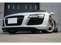 カーボンインテリ　カーボンエンジンベイ　バックカメラ　ETC　純正19インチAW　ベージュ革インテリア　ガラスエンジンフード　クラッチ測定済み　正規ディーラー記録簿あり