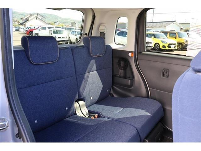 後席も余裕あります！！