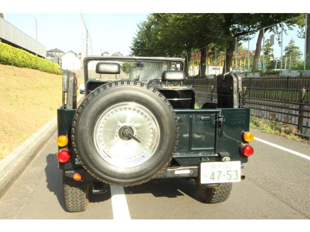 三菱 ジープ 2.6 4WD 1981年 不明 (神奈川県) 株式会社ジャパン