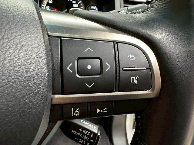 【セーフティセンス】や【レーンキープアシスト】も搭載しており、より安全、より快適に運転をお楽しみ頂けます♪
