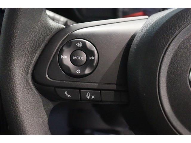 運転しながら操作が出来る画期的装備！これ便利です