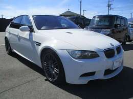 ★4ドアセダンですので、ご家族用でも問題ありません♪♪