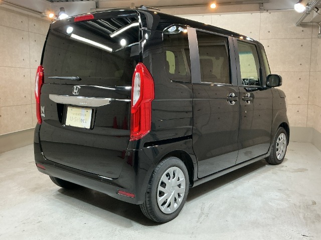 ホンダ系ディーラーで販売される全てのホンダ車なら、ホッと保証（無料）がついています。エアコン、純正オーディオを始め、エンジン、足廻りまでカバー。初回1ヵ月点検も無料で実施致します。