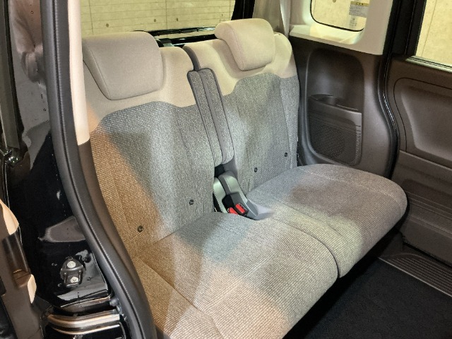 U-Selectは、Honda認定中古車ディーラーです！！安心です！！基本点検整備基準に準じた点検・整備を実施して、販売しています！！