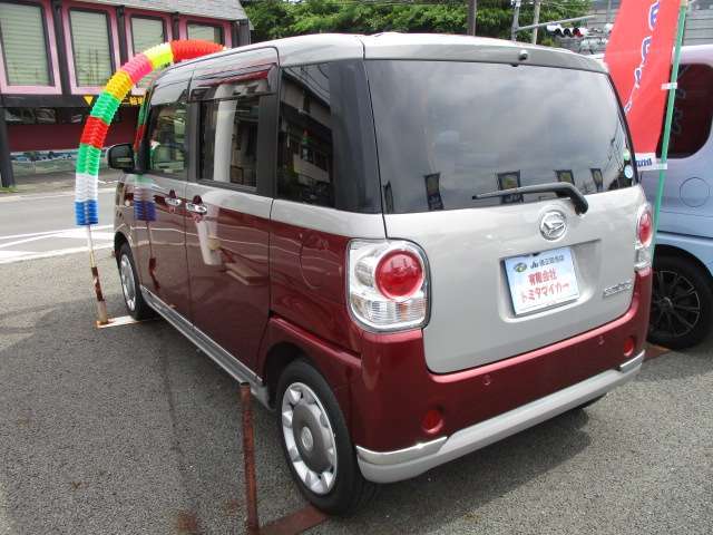 左後ろからの外装の画像です　熊本インターより光の森経由菊陽町にじの森近くの高速沿い　または、植木インターより北バイパス経由新地団地近くの高速沿いに。　カーセンサーフリーダイヤル　0078-6002-621735