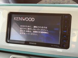 【純正ナビ】人気の純正ナビを装備。オーディオ機能も充実しており、Bluetooth接続すればお持ちのスマホやMP3プレイヤーの音楽を再生可能！毎日の運転がさらに楽しくなります！！