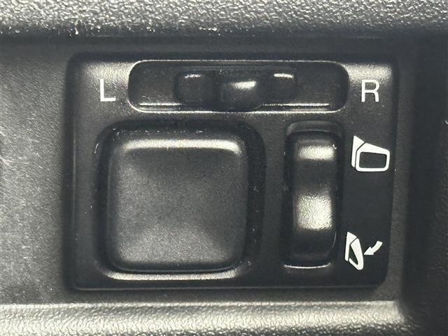 【運転席操作部】快適なドライブを楽しむための機能が装備されています！運転席から触れるので、使いやすいです！除菌プランいれていただくと、さらに清潔で安心していただけます！