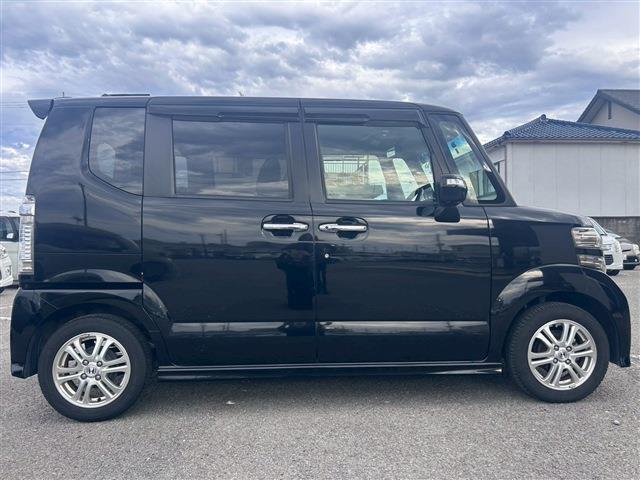 安心、安全なお車にお乗りいただくために、お得なメンテナンスパックもご用意しております。購入から納車後まで軽ワールドにてお客様の愛車のトータルサポートをさせていただきます。