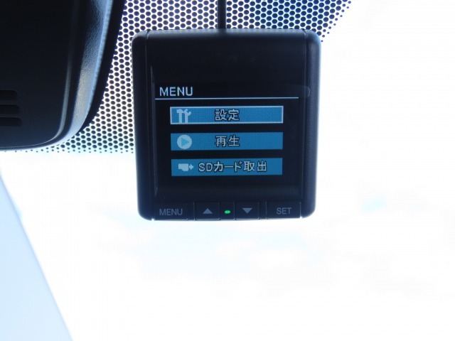 事故の際は第三者の目で客観的な証拠が残るドライブレコーダー付です！