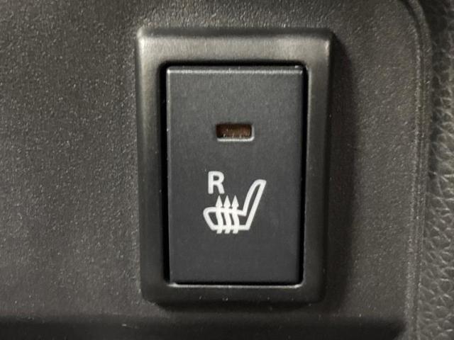 お車に合わせて無料保証以外にも、保証範囲、期間、距離を拡充させた有料保証もご用意しております！中古車の購入が初めてで不安・・・というお客様もご安心ください！