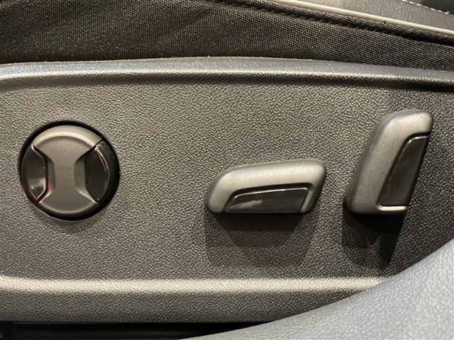 【助手席】ぜひ厳選したドイツプレミアムブランドのお車を、見て・触って・比べてください！店舗にて現車の確認もいただけますので、お電話で在庫のご確認の上是非ご来店ください。