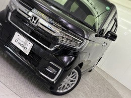 令和4年式のN-BOXカスタムターボ入庫！！純正メモリーナビ！！リアカメラ！！地デジチューナー！！ミュージックラック！！Bluetooth対応！！ドラレコ！！フロント左右シートヒーター！！ETC！！