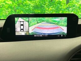 【360°ビューモニター】専用のカメラにより、上から見下ろしたような視点で360度クルマの周囲を確認することができます☆死角部分も確認しやすく、狭い場所での切り返しや駐車もスムーズに行えます。