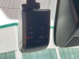 【ドライブレコーダー】映像・音声などの運転中の記録を残します。事故などを起こした起こされた時の証拠になりえますので、もしも時でも安心ですね。