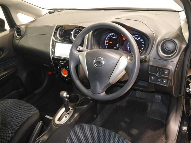 操作性に優れたインパネ周り！