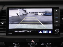 ◆バックカメラ◆リバースにするだけで映ります、後方の安全確認や、狭い駐車場での車庫入れ、雨の日や夜間など視界の悪い時に便利です！安全にバックする為には欠かせない装備です。