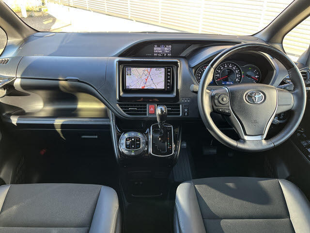 全店在庫10000台！！貴方のお車きっと見つかります！！