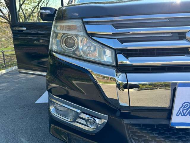 自社整備工場完備★当店の整備スタッフがしっかり点検致します。ナビを取付けたい！など細かなパーツ取付けもご相談下さい。