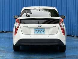 【有限会社クライス】です。当社のウリは中古車を中古と思わせない【業界トップクラスの仕上げ】が魅力です！！また、高価買取・アフターメンテナンス・自動車保険などお車に関わること、全てお任せください！！