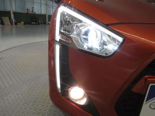 当社の車両をご覧いただきありがとうございます。　スタッフ一同、お客様のお問合せ心よりお待ちしております。