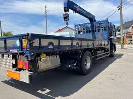 お車の査定・買取りから新車、中古車探し、クルマの買取・販売のことなら、何でもお気軽にご相談ください。