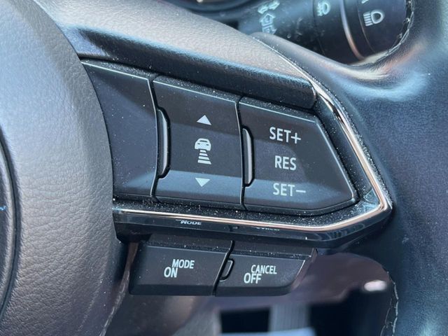 【マツダ・レーダークルーズコントロール】高速道路での長距離走行が楽に！自動で速度を保つクルーズコントロールが、衝突軽減システムと連携し、前方の車両を感知して車間を保つように速度調節してくれます！！