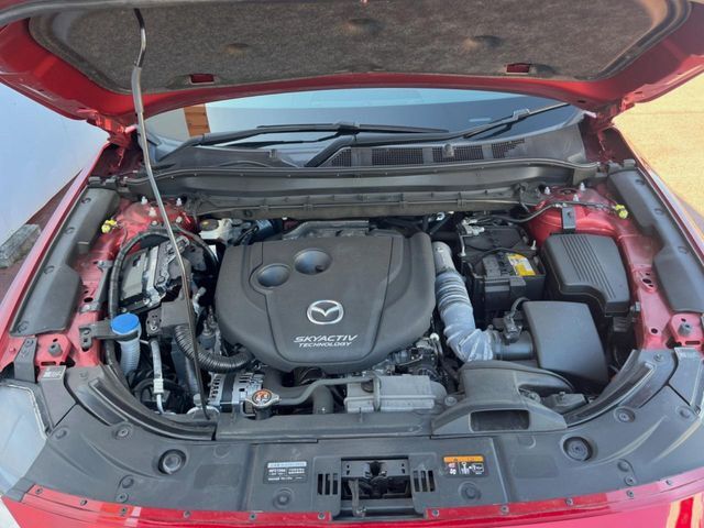 親切・丁寧な専門メカニックスタッフが応対！・車検・点検整備・事故等の修理などアフターサービスも安心。お車のカスタマイズもネクステージのサービススタッフまでご相談ください！