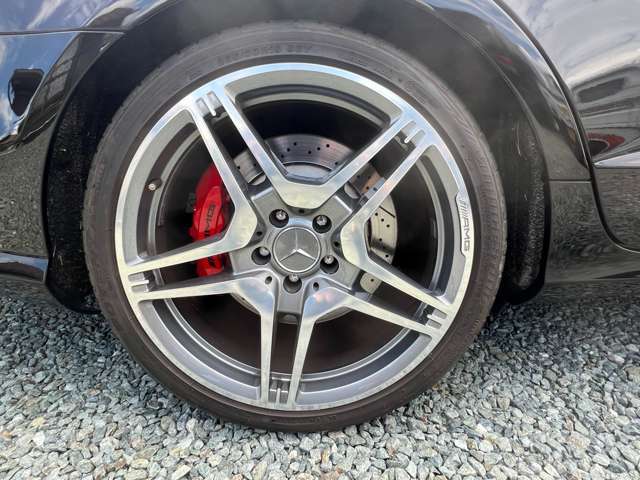 令和7年9月ポテンザ4本新品交換しています。