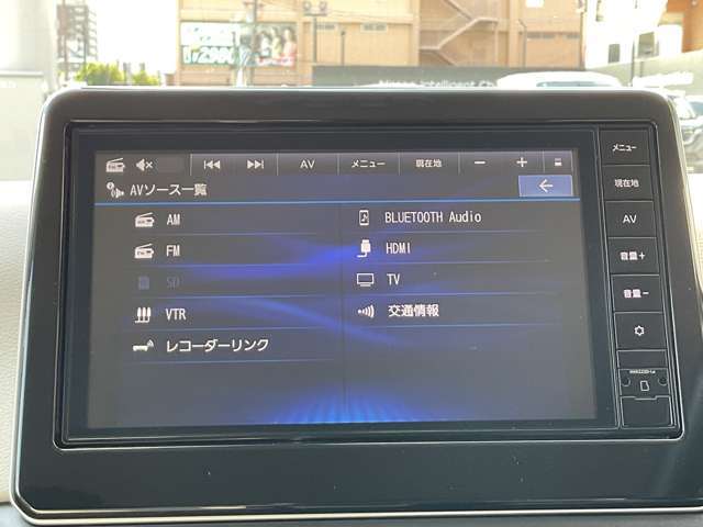 ブルートゥース・HDMI外部端子・FM・AM・TVなどの機能付！