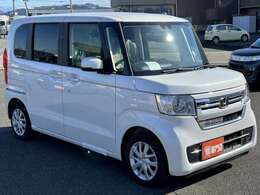 新車と同様の保証（有料）がつけられます。また各地域の店舗に最新の大型整備工場とプロメカニックが常駐しておりアフターメンテナンスもお任せください。