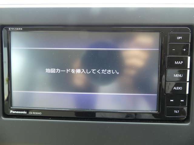 【ナビ】ナビゲーションシステム装備なので不慣れな場所へのドライブも快適にして頂けます♪(CN-RE06WD)