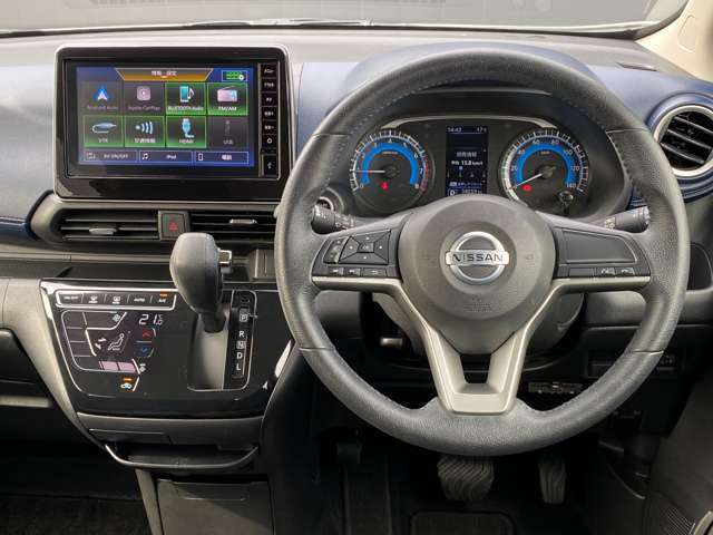 デイズの運転席周りの画像です。興味がわいて来ませんか？ゆっくり、じっくりご覧下さい。