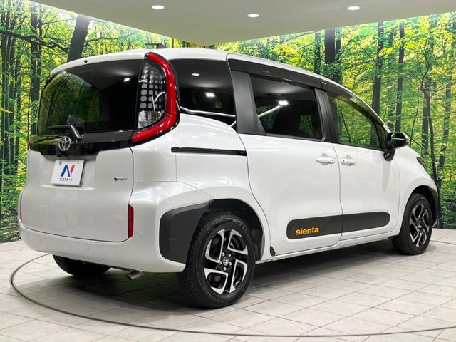 ☆全国のネクステージからお取り寄せが可能※！遠方の店舗に展示してあるクルマが気になる場合も、最寄りの店舗でご覧いただくことが可能です！是非私たちに要望をお聞かせください！※別途費用