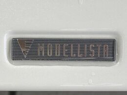 【モデリスタエアロ】人気のモデリスタエアロを装着！クルマの外観がよりスタイリッシュになり、街中で存在感あふれる1台に♪将来買い替える時にもリセールに影響しやすく、価値ある人気の装備です！